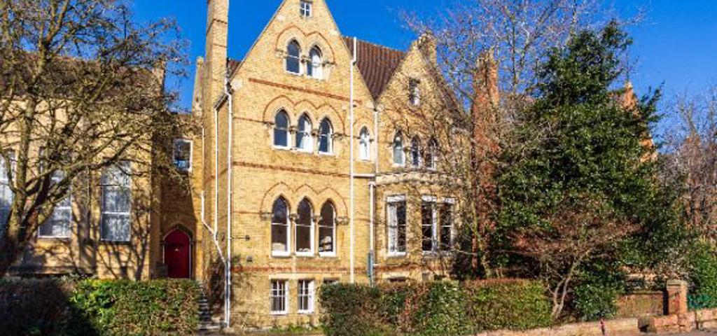 Επεκτείνει τις φοιτητικές εστίες του το Oxford University Επεκτείνει τις φοιτητικές εστίες του το Oxford University